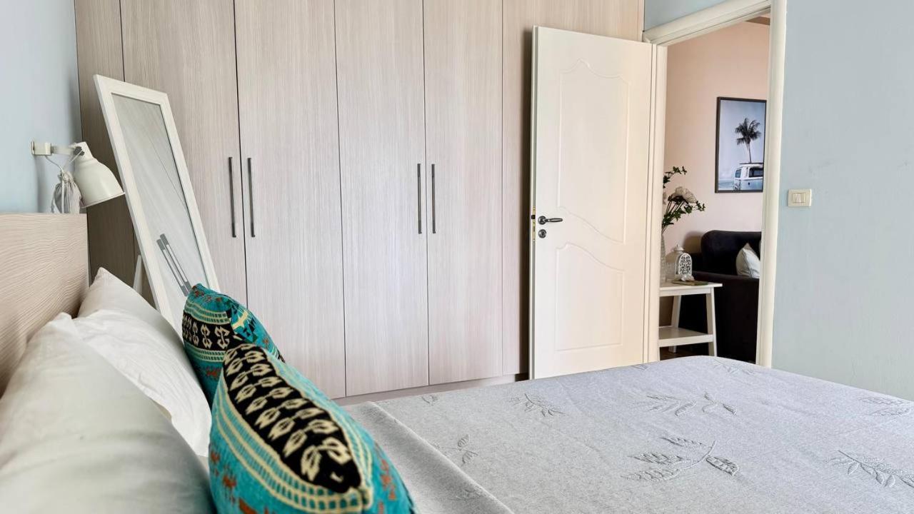 Апартаменты Blue Spacious Sea View Саранда